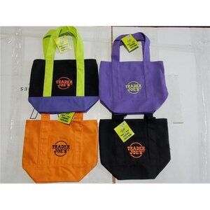 Trader Joe’s Trick-or-Treat Mini Canvas Tote Bags Halloween  Limited Ed Set Of 4